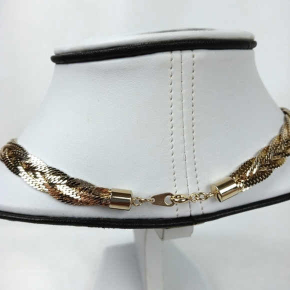Braided Herringbone Chain Necklace Gold Tone 18" - Picture 3 of 4